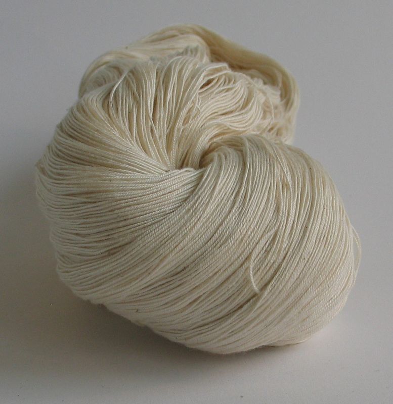 12/3 MERCERISERT UBLEKET BOMULL 