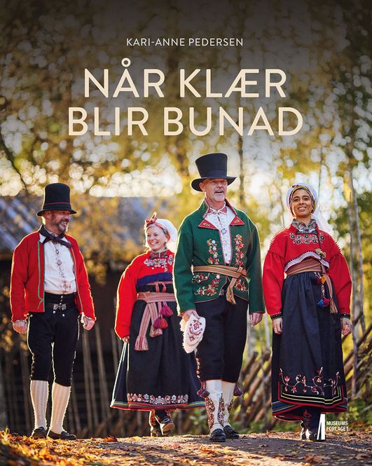 Main Image Når klær blir bunad. Kari-Anne Pedersen