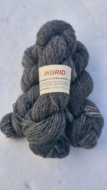 INGRID Strikkegarn naturfarge